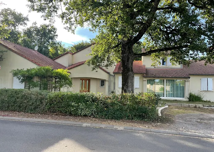 D'hote L'oree Des Buis 3* 武耶